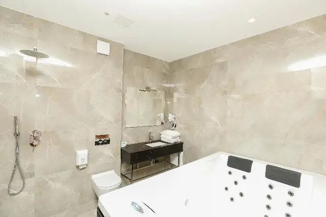 Oxford Hotel