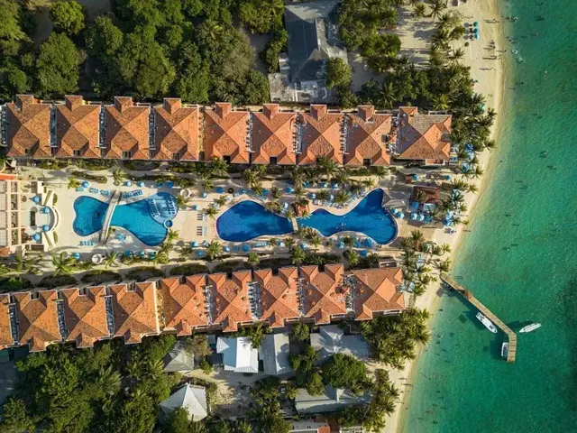 Infinity Bay Spa & Beach Resort