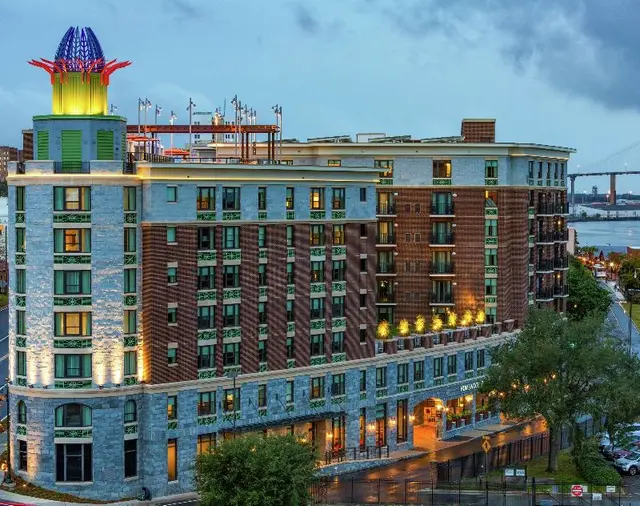 Homewood Suites by Hilton Savannah Historic Dist.