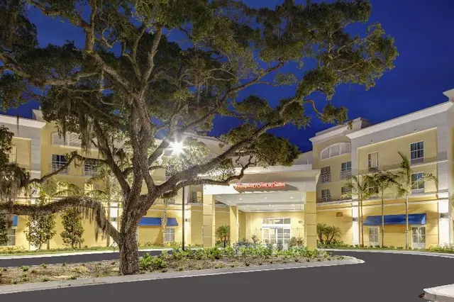 Hampton Inn & Suites Vero Beach Downtown
