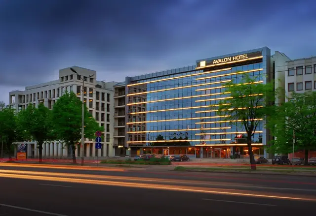 Avalon Hotel & Conferences