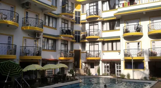 Santa Monica Resort