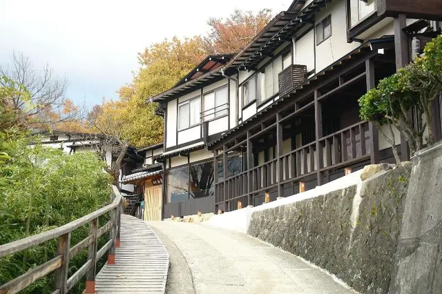 Hida Takayama Futari Shizuka Hakuun