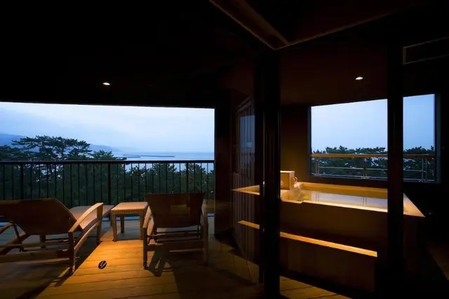 Yumekaiyu Awajishima - Sumoto Onsen