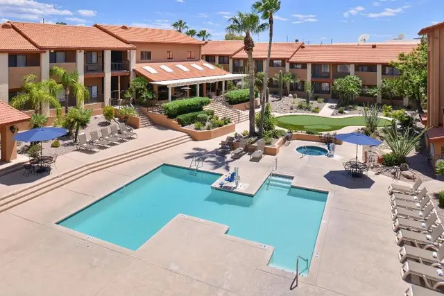 Red Lion Inn and Suites Tucson Foothills North