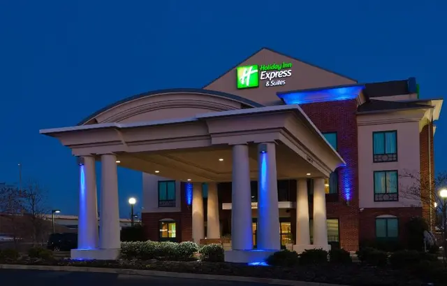 Holiday Inn Express & Suites Memphis Southwind