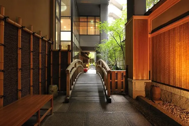 Ryoan Kazuki with Luxury Kyoto Collections KADEN