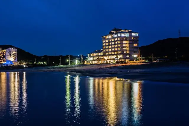 Naruto Grand Hotel
