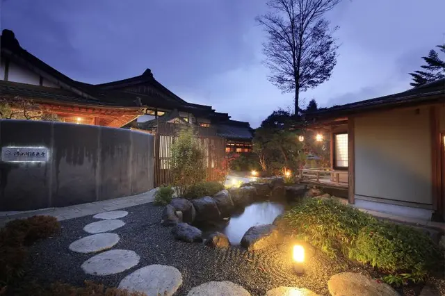 Fuji Onsenji Yumedono Ryokan