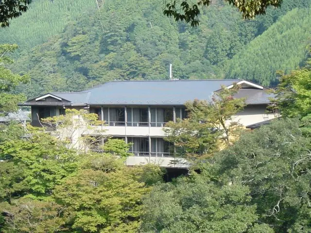 Momijiya Honkan Takao Sansou Ryokan