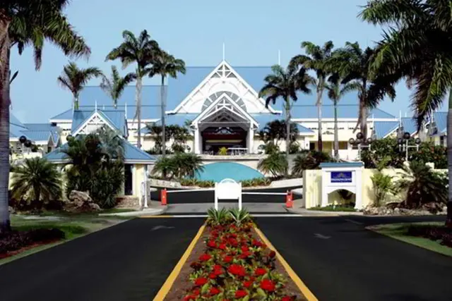 Magdalena Grand Beach Resort