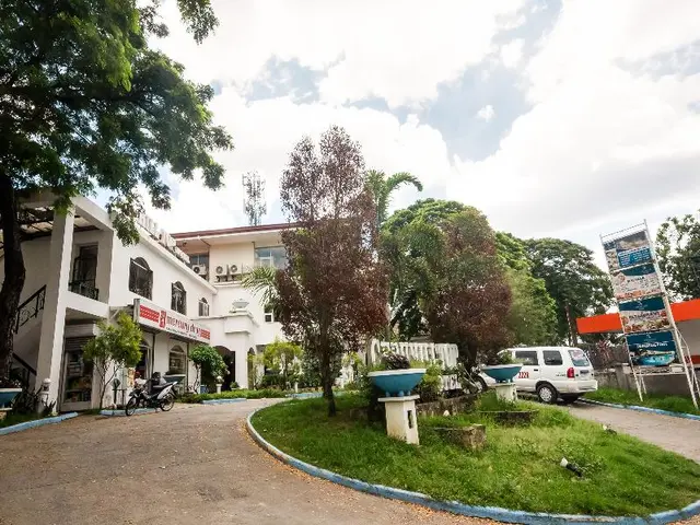 Cebu Hilltop Hotel