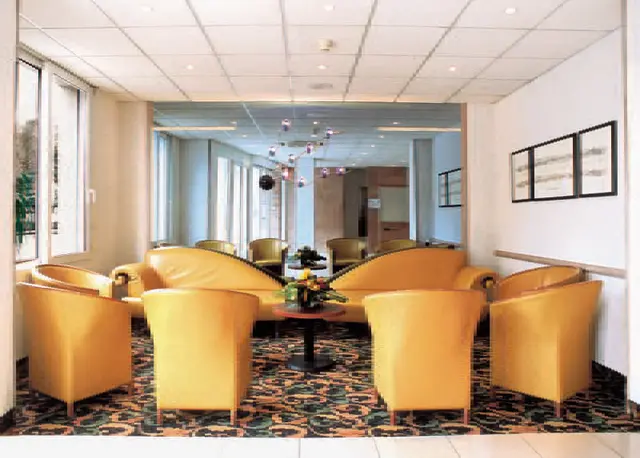Beau Site Hotel