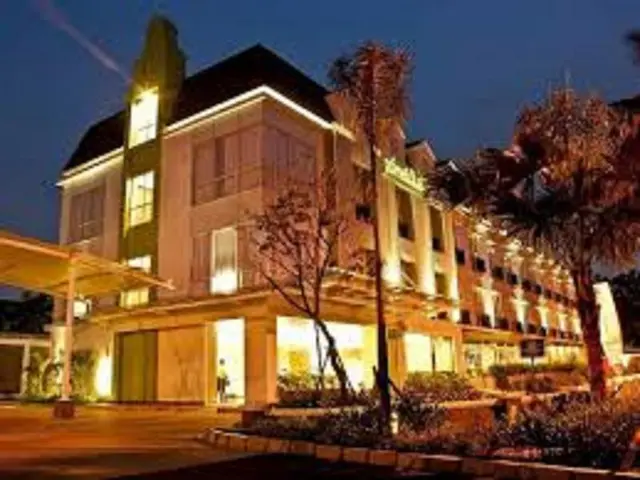 Pomelotel Patra Kuningan