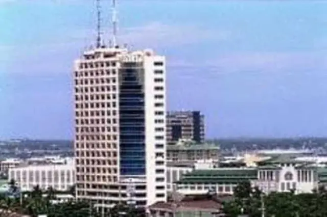 Golden Peak Hotel & Suites