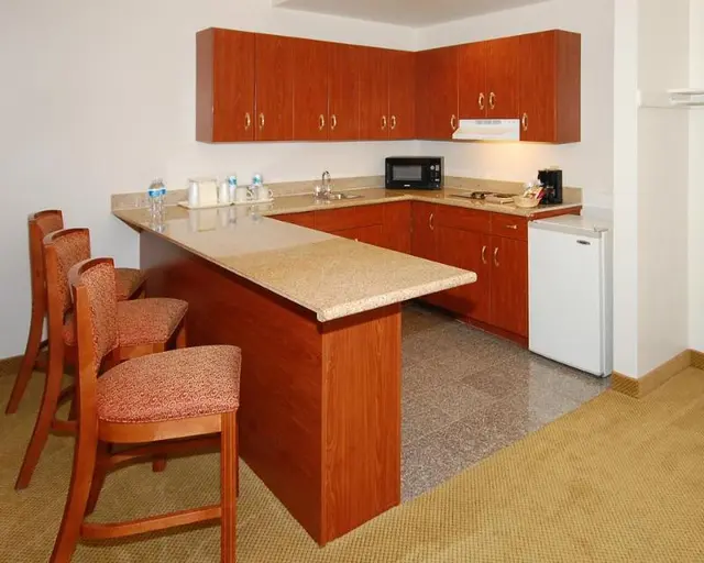 Four Points by Sheraton Raleigh Arena