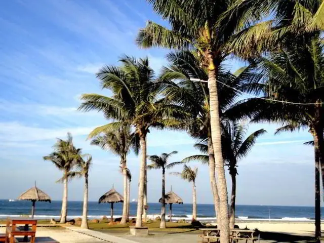Sizihwan Sunset Beach Resort