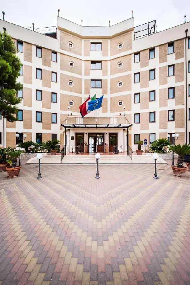 Hotel Ara Solis