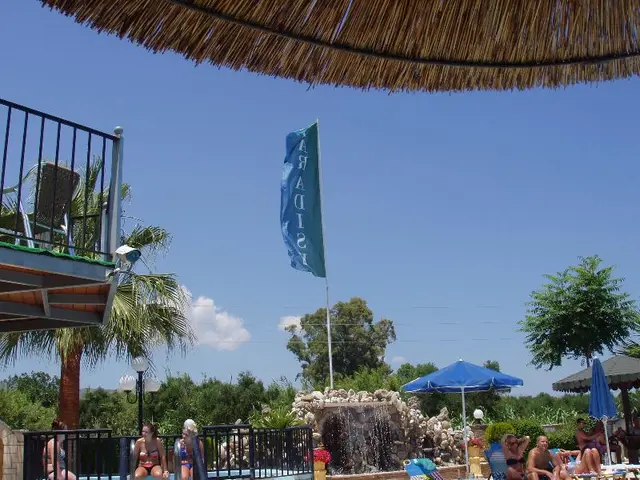 Paradise Apartments