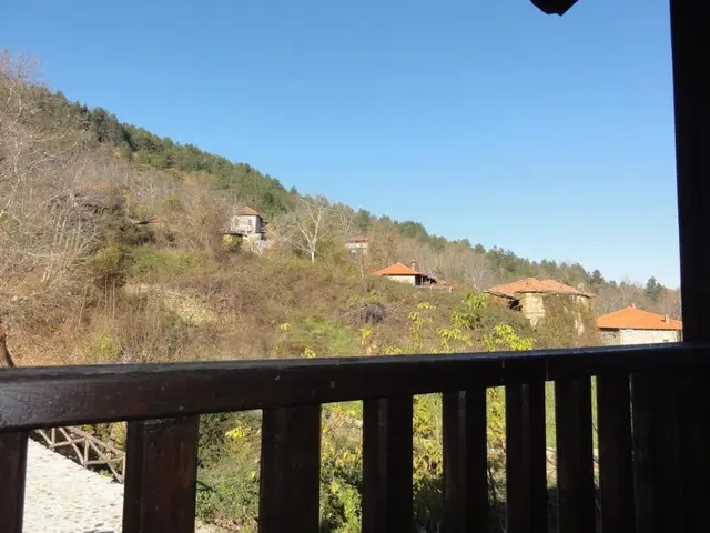 Sintrivanis Mountain