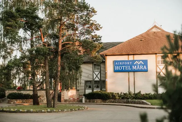 Airport Hotel Mara