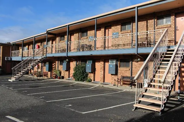Bridge View Motel