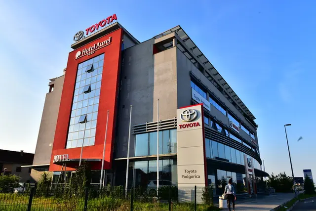 Aurel Hotel