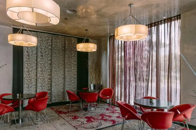 Cosmopolitan Hotel
