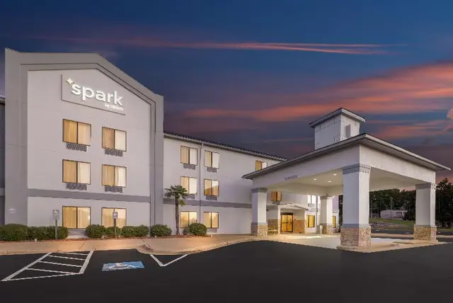 Spark by Hilton Tuscaloosa University