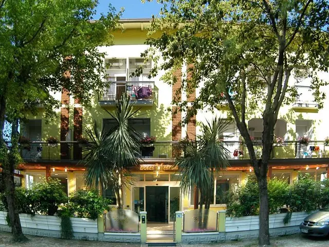 Metron Hotel