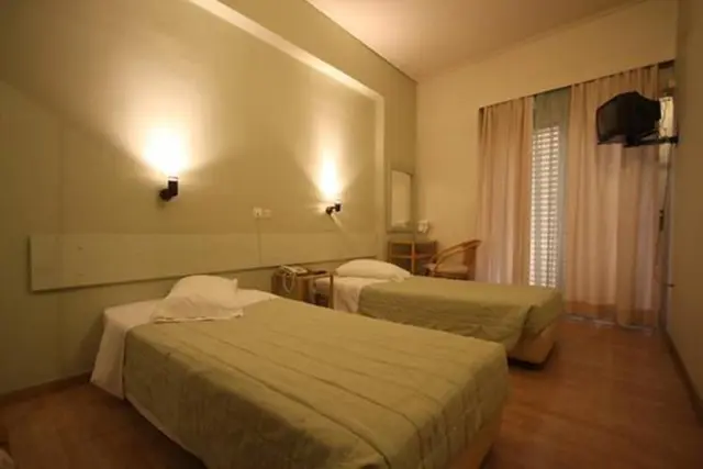 Nana Hotel