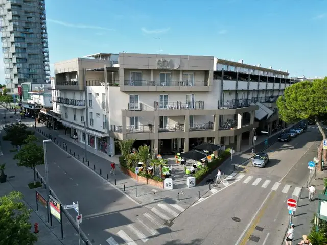Eden Hotel