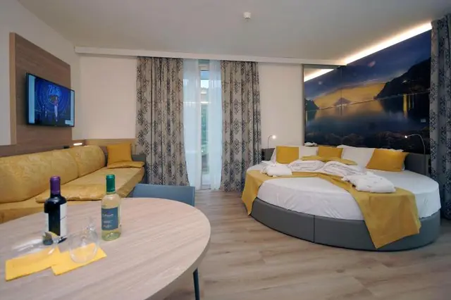 Hotel Ambassador Suite