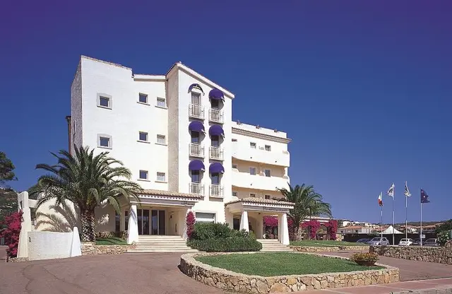 Hotel Baja - BLU HOTELS