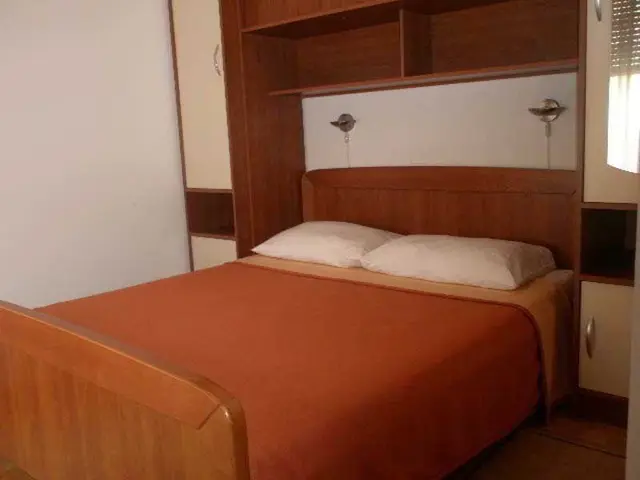 Apartmani Znjan