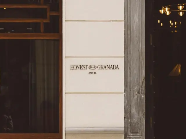 Hotel Honest Granada