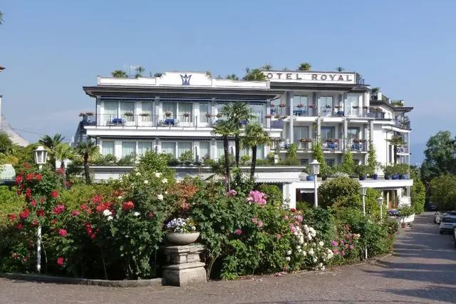 Royal Hotel