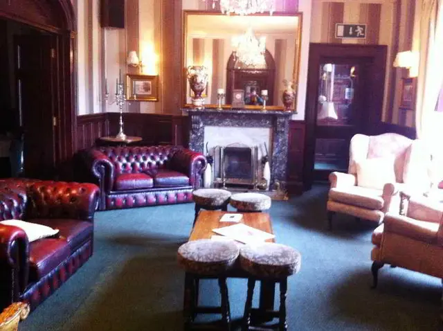 Georgian House Hotel