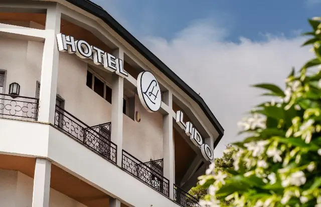 Lido La Perla Nera Hotel