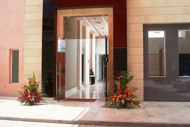 Altamira Village Hotel & Suites