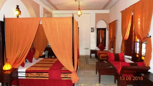 Riad Ahlam