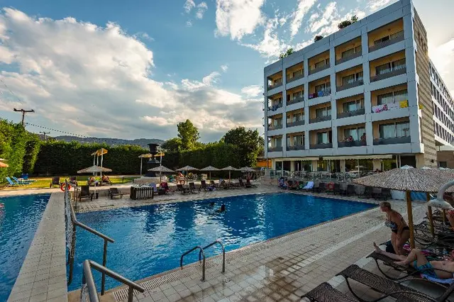 Dolphin Resort Hotel