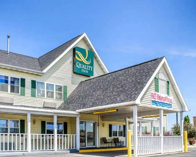 Quality Inn Mauston I-90