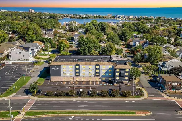 Country Inn & SUI by Radisson Rehoboth Beach-Dewey