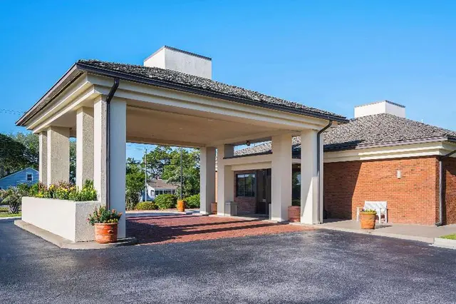Quality Hotel Morehead City