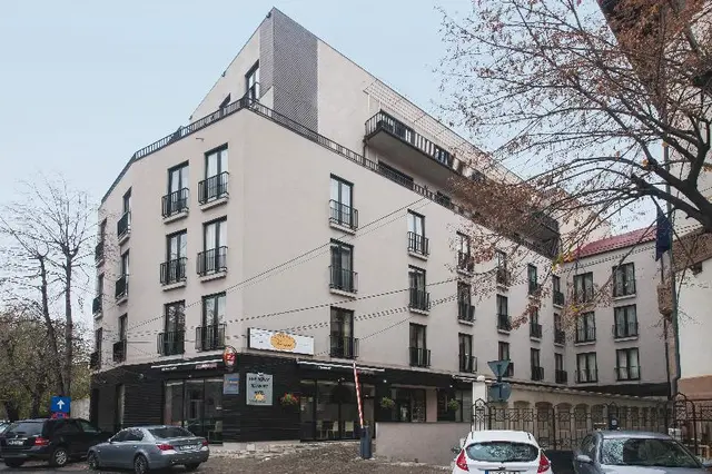 Hemingway Residence Hotel