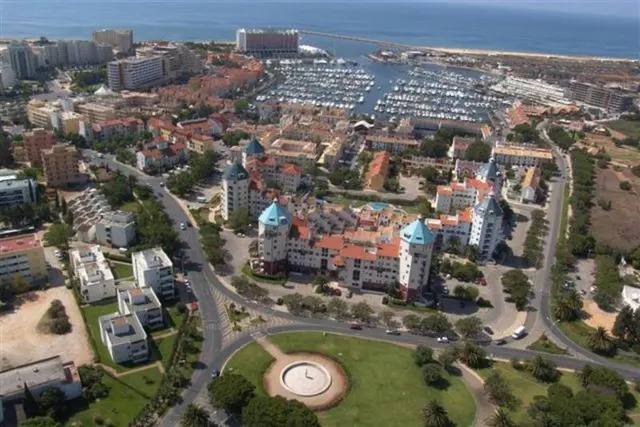 Algardia Marina Parque by Garvetur