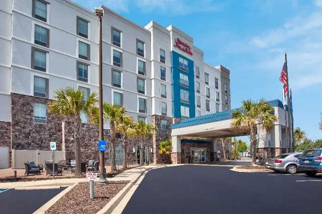 Hampton Inn & Suites Columbia/Southeast-Ft. Jackso