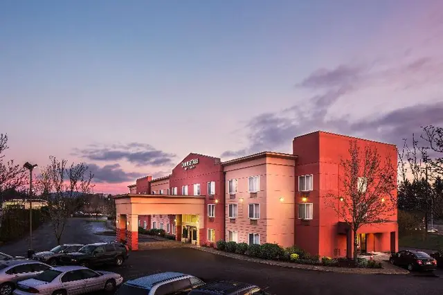 Doubletree By Hilton Beaverton