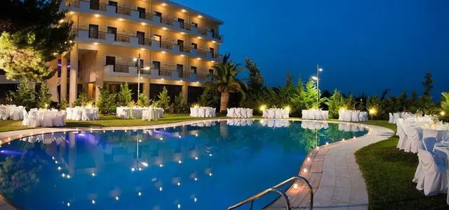 Parnis Palace Hotel
